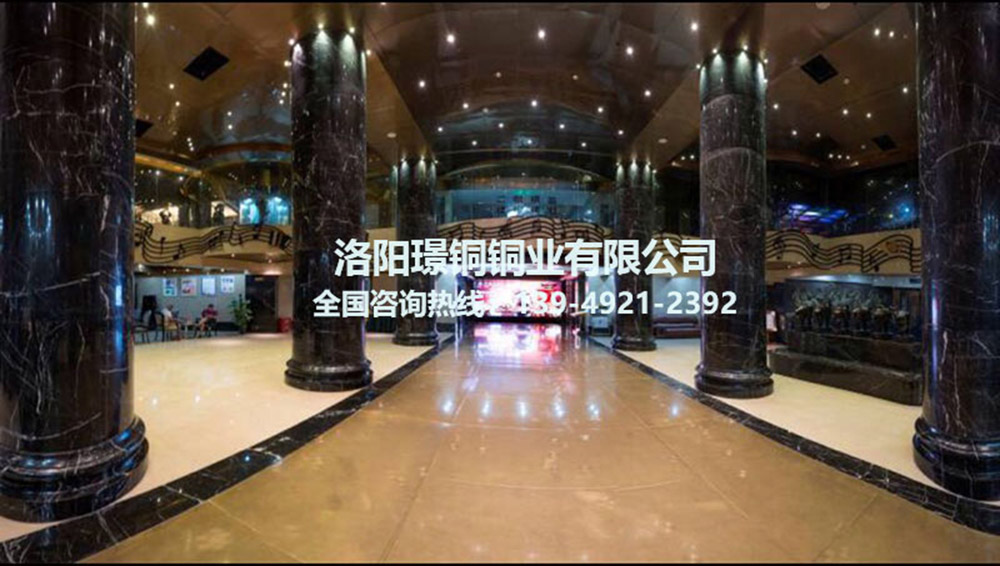 成都装饰公司采购绿巨人黄色下载做地板装饰